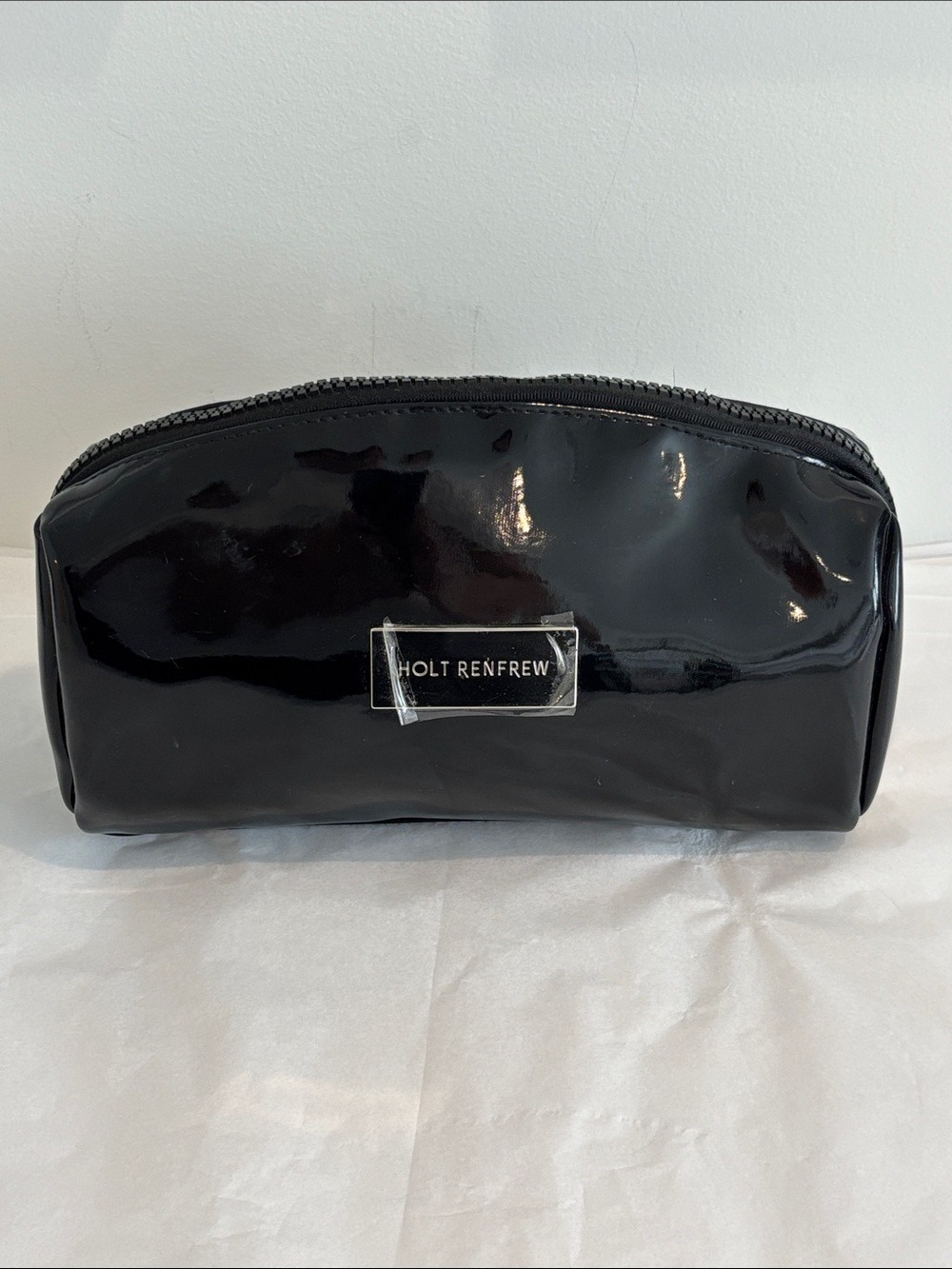 HOLT RENFREW Black Patent Travel toiletry bag make up case cosmetic bag lined